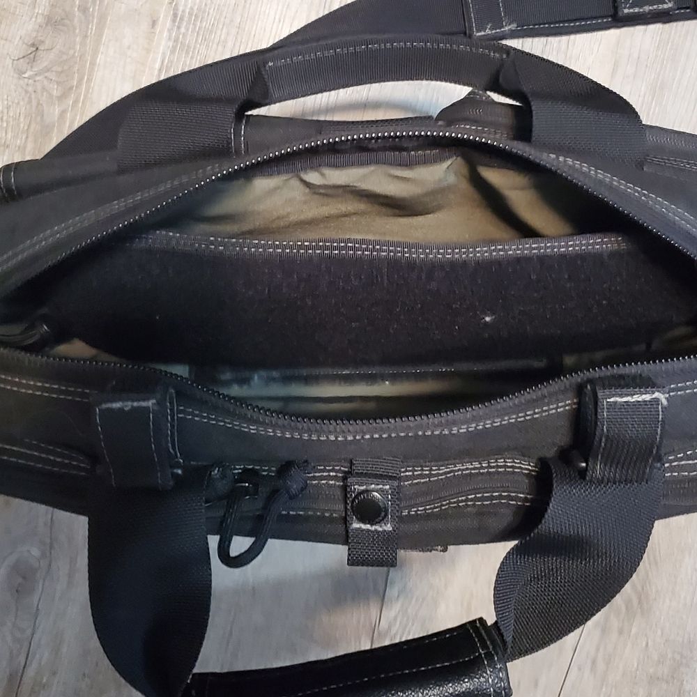Maxpedition Operator Tactical Attache 0605B Black Large Messenger Bag Laptop EUC - Picture 5 of 6